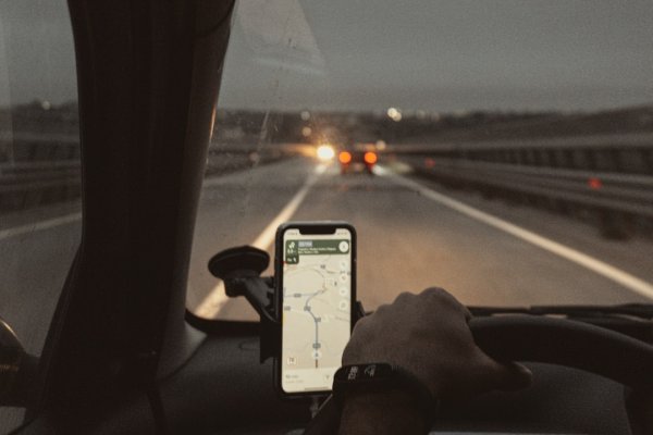 2025'te Dijital Vatandaşlık: Çocuğunuzun Kodlama Yolculuğu